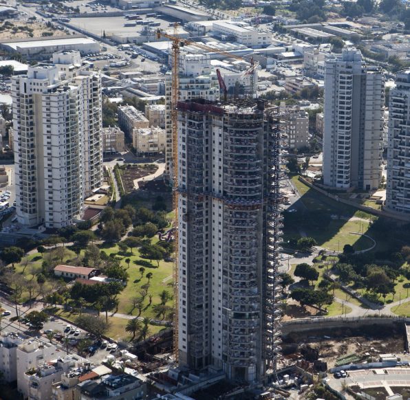 0967-01-03 מגדל נווה בת ים